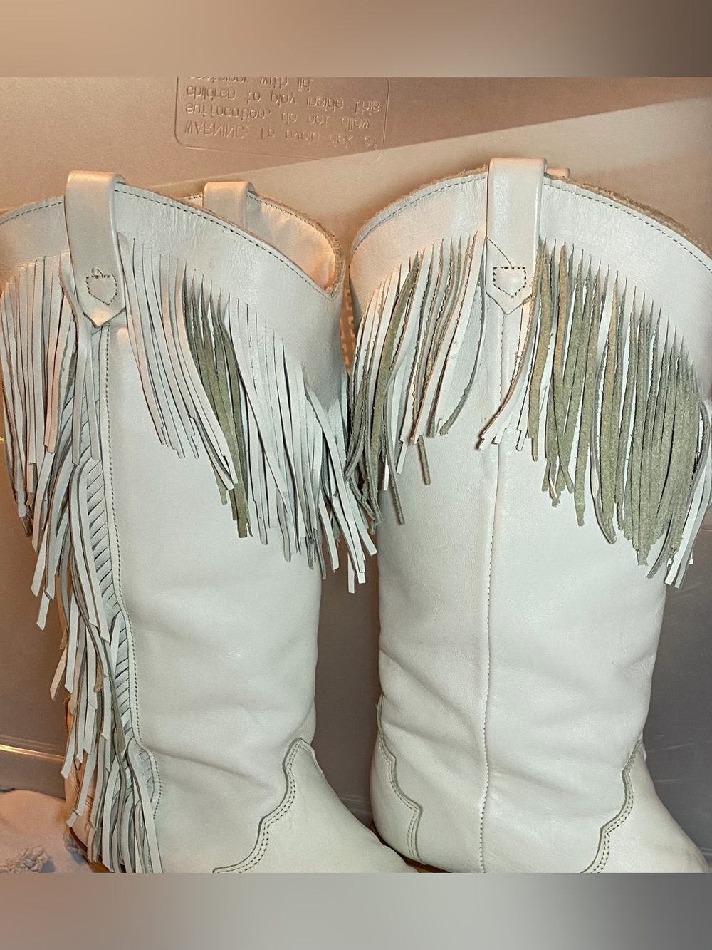 Dingo, white leather fringe cowboy boots size 6, Preloved - Picture 2 of 16